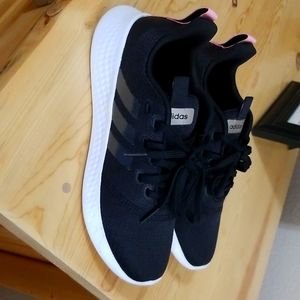 Adidas cloudfoam shoes size 8